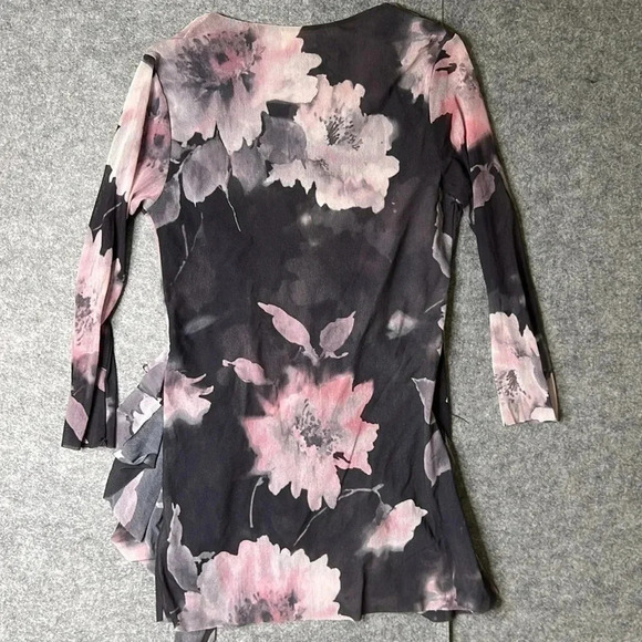 Anthropologie Johnny Heaven nylon floral tunic size medium in pink and gray - Picture 1 of 5